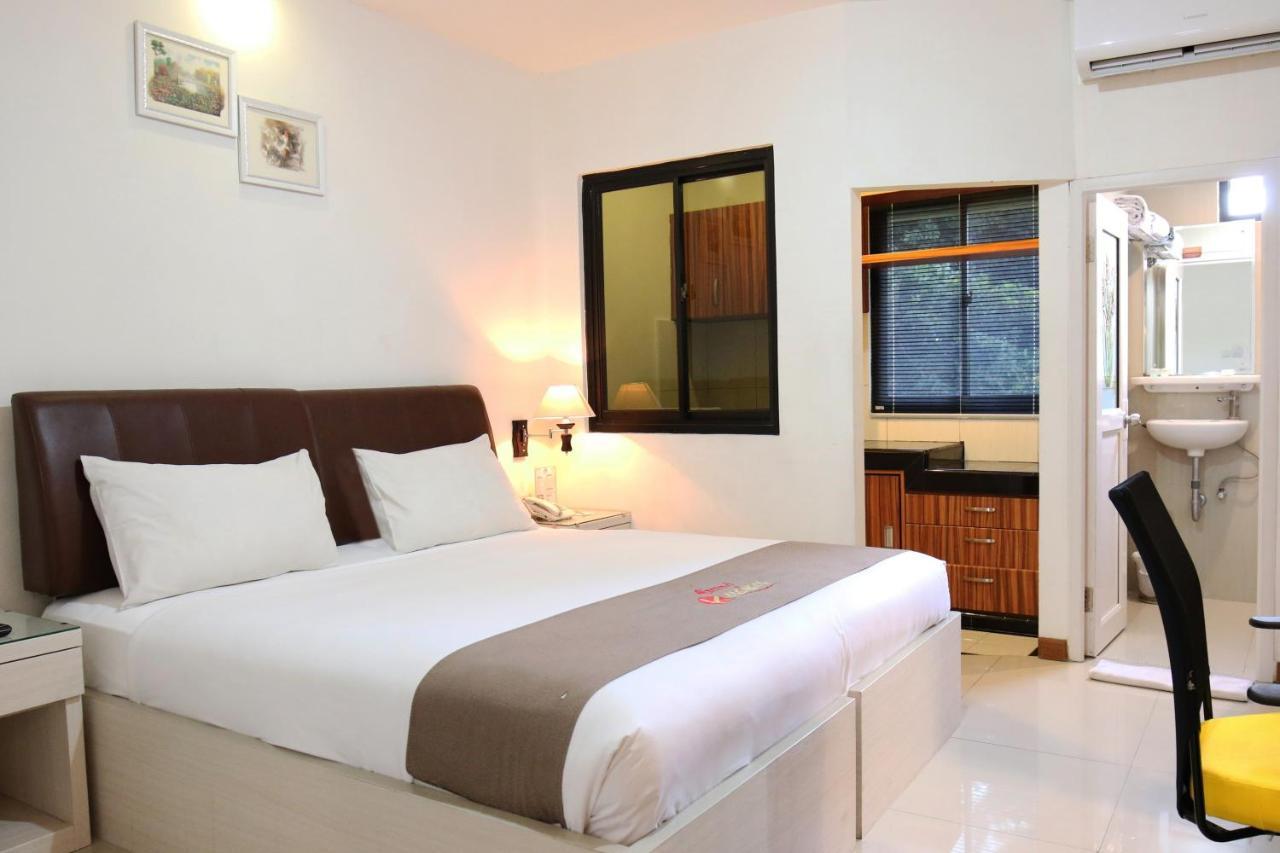 Grand Kasira Hotel Jakarta Buitenkant foto