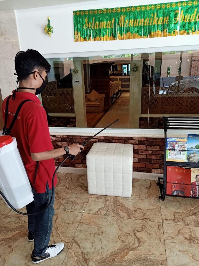 Grand Kasira Hotel Jakarta Buitenkant foto